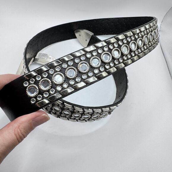 Luxury Diva Rhinestone Bling Cowgirl Fashion Black Belt Size L Missing 1 Stud - Picture 6 of 12